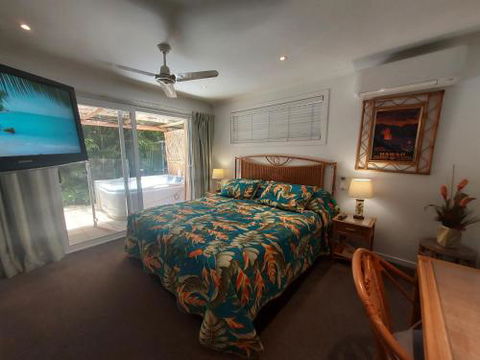 Okinja 71 Hawaiian Escape On The Sunshine Coast! - Accommodation Whitsundays 1