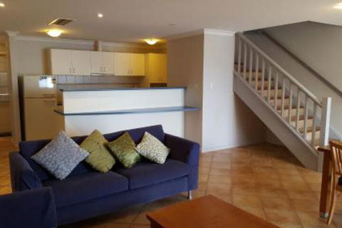 Port Geographe Marina Villas - Accommodation Whitsundays 2