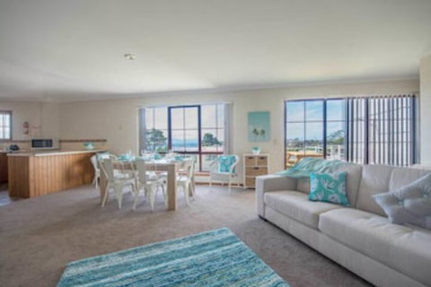 Astro Place - Accommodation Whitsundays 0