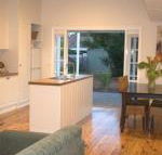 The Yellow Daisy - Accommodation Whitsundays