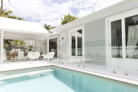 A PERFECT STAY - Barrel And Branch - Accommodation Whitsundays 0