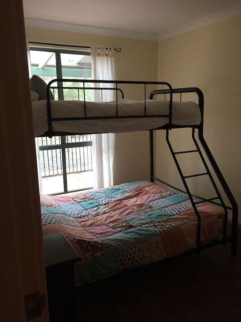 Silversprings Cottages - Accommodation Whitsundays 4