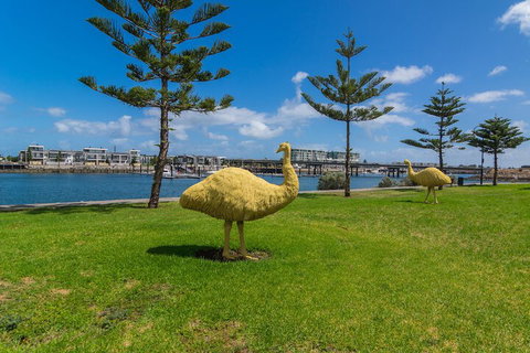 Port Adelaide Harbourside Home - Accommodation Whitsundays 2