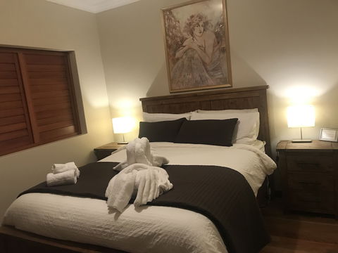 Atina Rocks Country Homestead - Accommodation Whitsundays 5