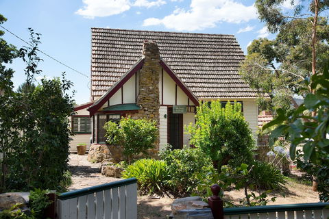 Zelman Cottage - Accommodation Whitsundays 2