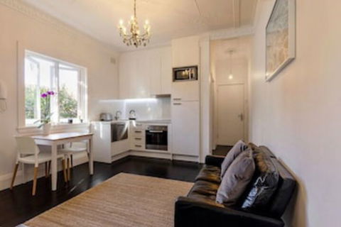 Bondi Beach Prime With Sunroom H405 - Accommodation Whitsundays 0