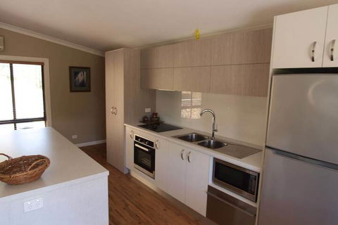 Mad On The Buckland - Accommodation Whitsundays 2