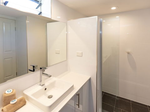 Lagoon 201 On Hamilton Island - Accommodation Whitsundays 4