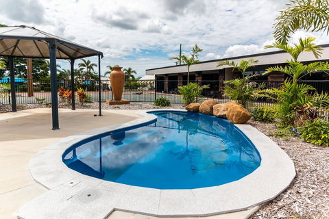 Opal Ridge Motel - Accommodation Whitsundays 3