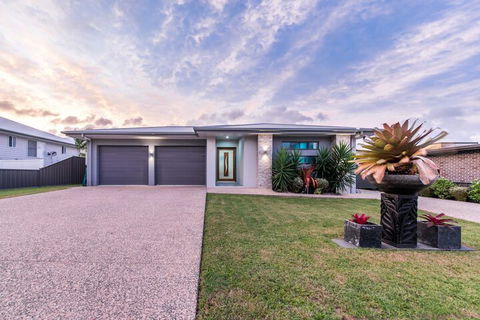 Whitsunday Sands - Cannon Valley - Accommodation Whitsundays 3