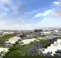 Penthouse near Airport  CBD - Accommodation Whitsundays