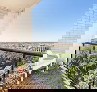 Bondi Apt for 4 Panoramic Ocean - Accommodation Whitsundays
