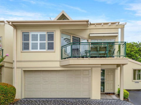 Watermark #25 25 / 4 Karla Avenue Terrigal - Accommodation Whitsundays 3