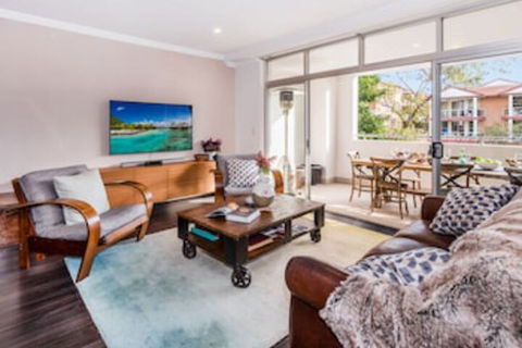 Bondi Bae - Accommodation Whitsundays 0