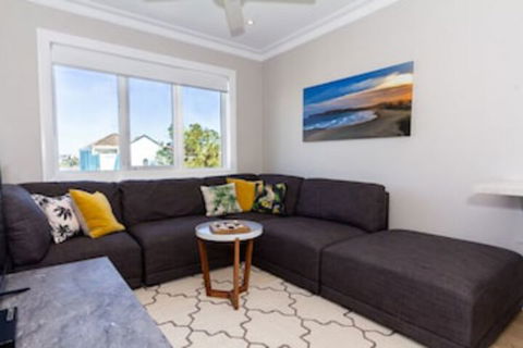 Bondi Breeze - Accommodation Whitsundays 0