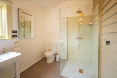 Steele Point Cottage - Accommodation Whitsundays 6