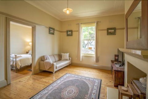 Steele Point Cottage - Accommodation Whitsundays 4