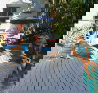 Rainbow Bay Backpackers - Accommodation Whitsundays