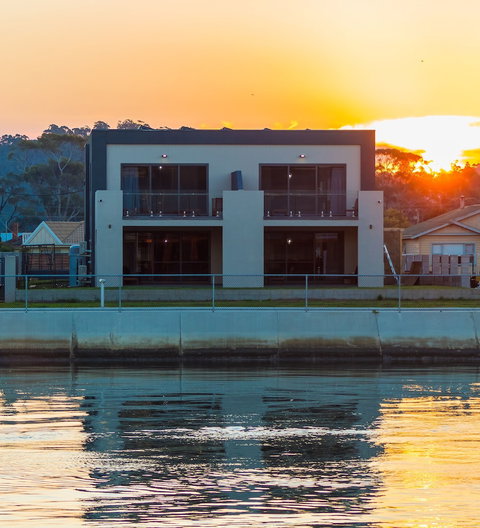 Ulverstone Waterfront Apartments - Accommodation Whitsundays 0