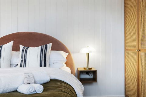 A PERFECT STAY Sunset Beach Summer Breeze - Accommodation Whitsundays 3