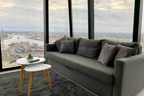 JC Marina Tower Docklands - Accommodation Whitsundays 7