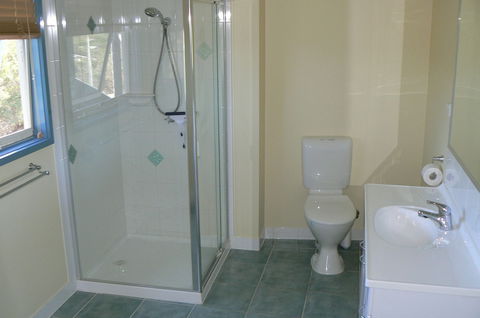 Sandy Point Beach Escape - Accommodation Whitsundays 6