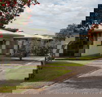 Pine Country Caravan Park - Accommodation Whitsundays