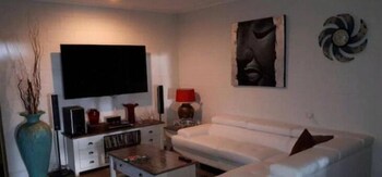 La Casa De Playa - Accommodation Whitsundays 4