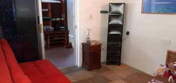 La Casa De Playa - Accommodation Whitsundays 5