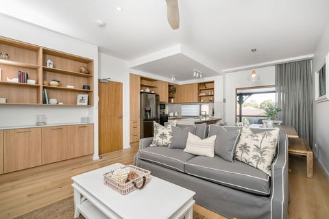 A PERFECT STAY - Luxe & Bloom - Accommodation Whitsundays 4
