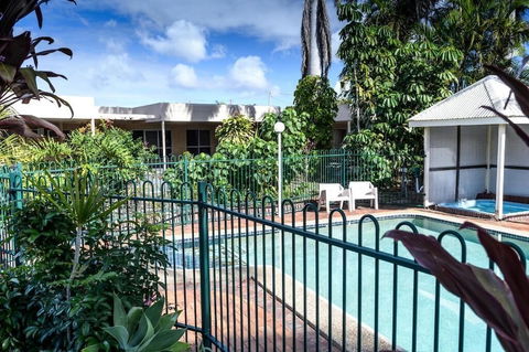 Country Comfort Bundaberg - Accommodation Whitsundays 6