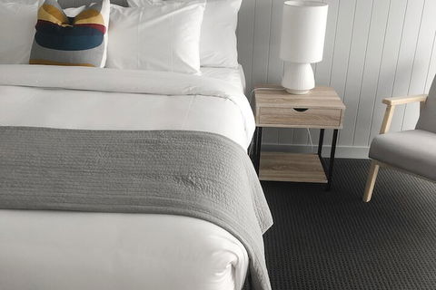 Eight Spence - Accommodation Whitsundays 5