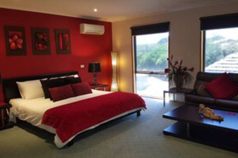 Venus Escapes Guesthouse - Accommodation Whitsundays 0