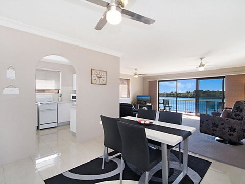 7 / 18 Endeavour Parade Riverfront Tweed Heads - Accommodation Whitsundays 2
