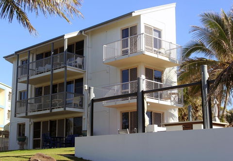 Bargara Shoreline Serviced Apartments - Accommodation Whitsundays 1