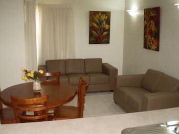 Bargara Shoreline Serviced Apartments - Accommodation Whitsundays 2