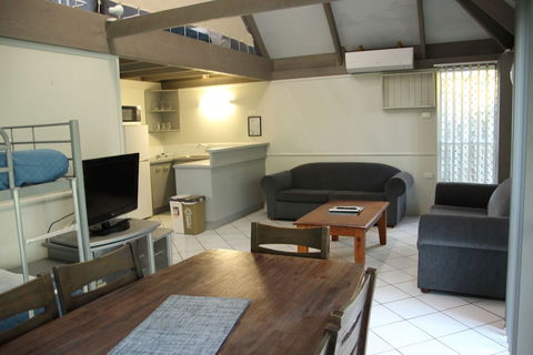 Kellys Beach Resort - Accommodation Whitsundays 6