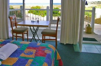 A Great Ocean View Motel - Accommodation Whitsundays 3