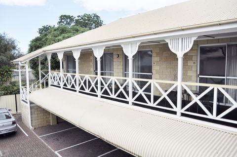 Alexandra Park Motor Inn - Accommodation Whitsundays 2