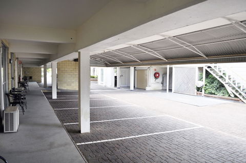 Alexandra Park Motor Inn - Accommodation Whitsundays 5