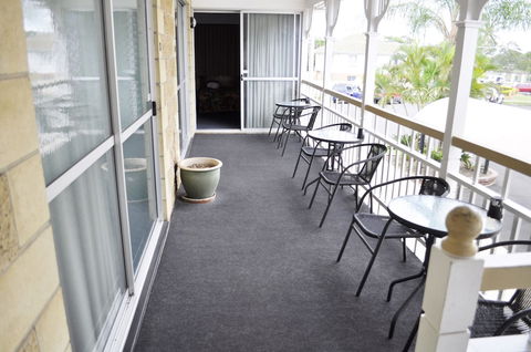 Alexandra Park Motor Inn - Accommodation Whitsundays 1