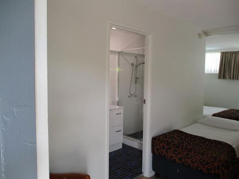 Airway Motel - Accommodation Whitsundays 4
