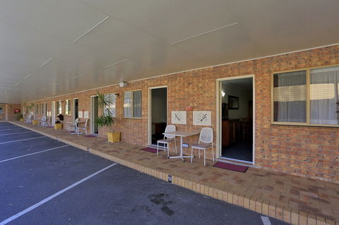 Sugar Country Motor Inn - Accommodation Whitsundays 0