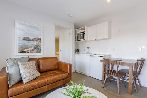 The Victoria - Accommodation Whitsundays 4