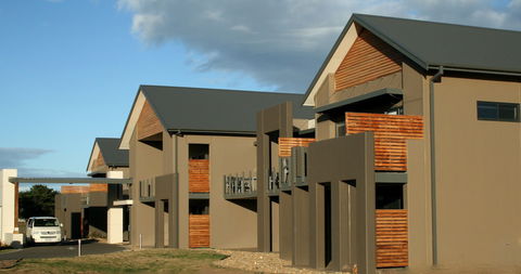 Barwon Heads Resort At 13th Beach - Accommodation Whitsundays 0