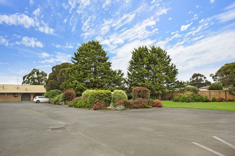 Manifold Motor Inn - Accommodation Whitsundays 1