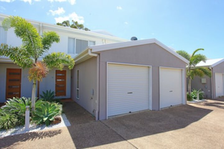 Svensson Heights QLD Accommodation Whitsundays