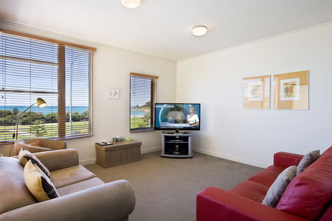 Lornebeach Apartments - Accommodation Whitsundays 6