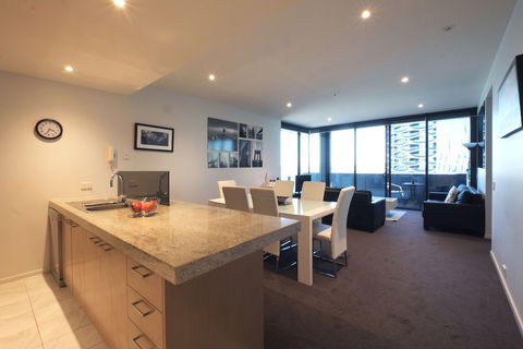 ACD Apartments - Accommodation Whitsundays 6