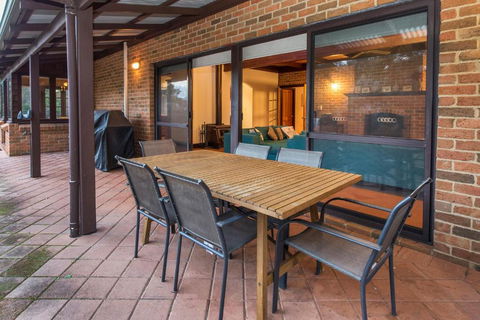 A Hidden Bush Delight - Accommodation Whitsundays 3